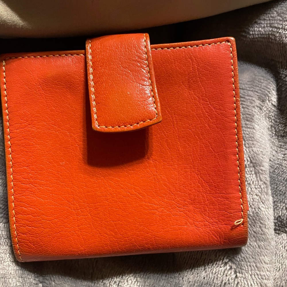Tusk Brand Compact Orange Leather Wallet - Picture 3 of 4